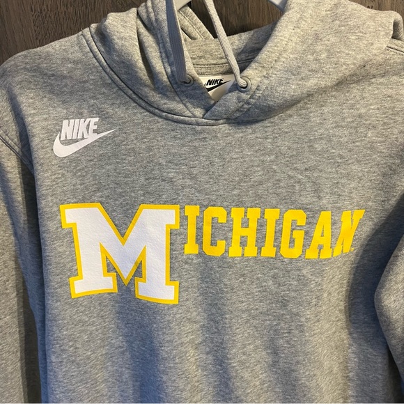 Nike University of Michigan Hoodie - Picture 2 of 5